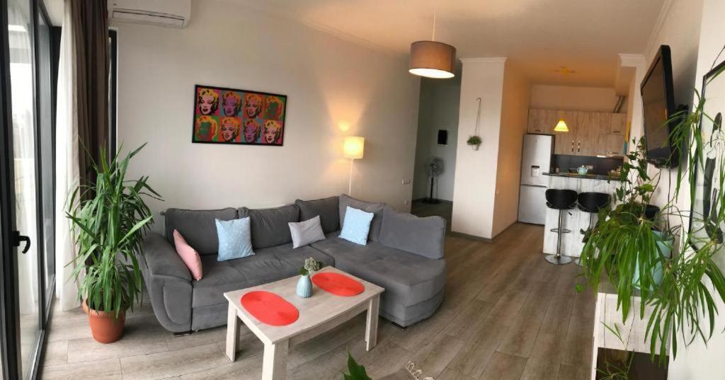 Ameri Plaza Green Apartments Tbilisi Ngoại thất bức ảnh