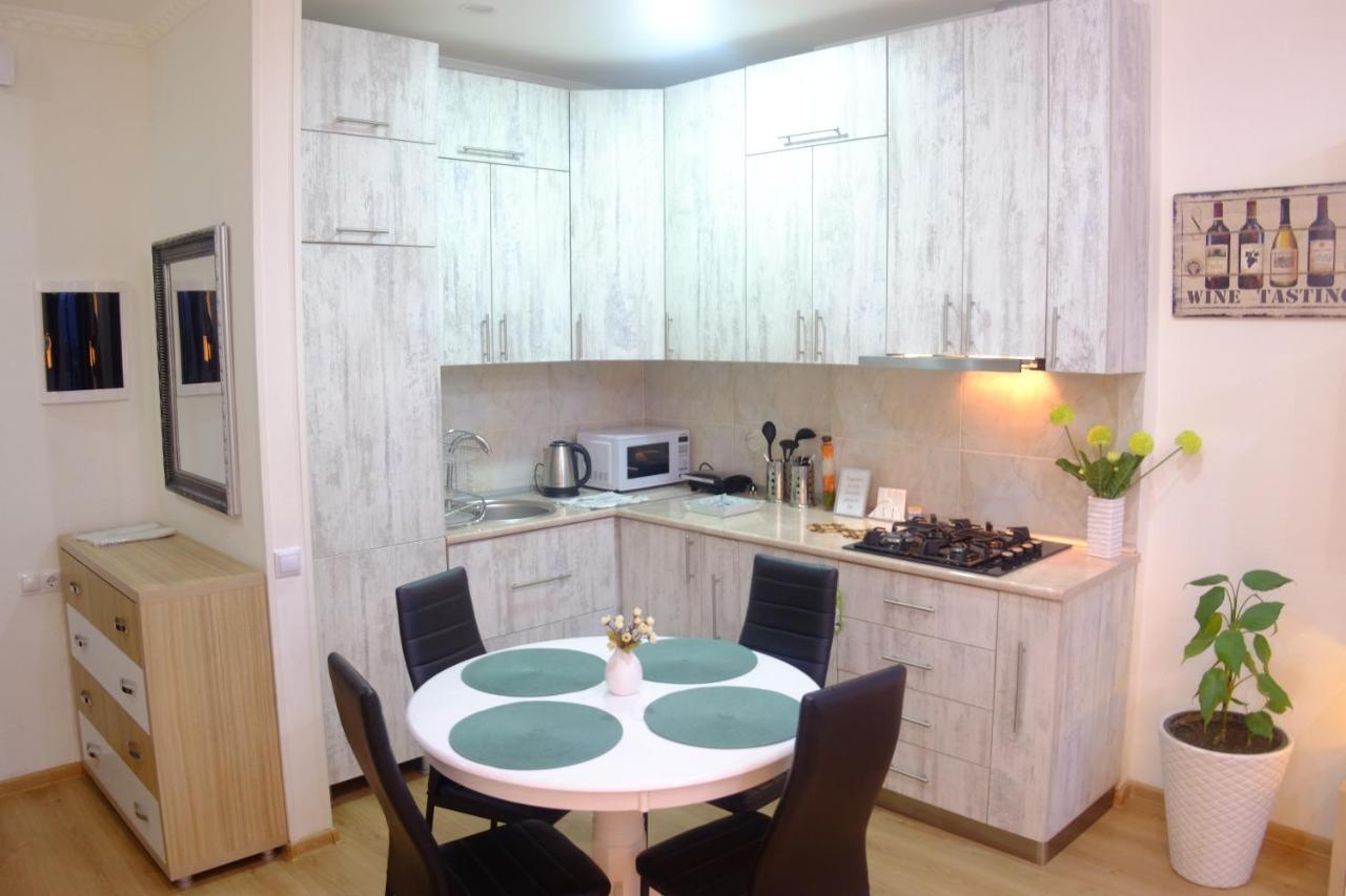 Ameri Plaza Green Apartments Tbilisi Ngoại thất bức ảnh