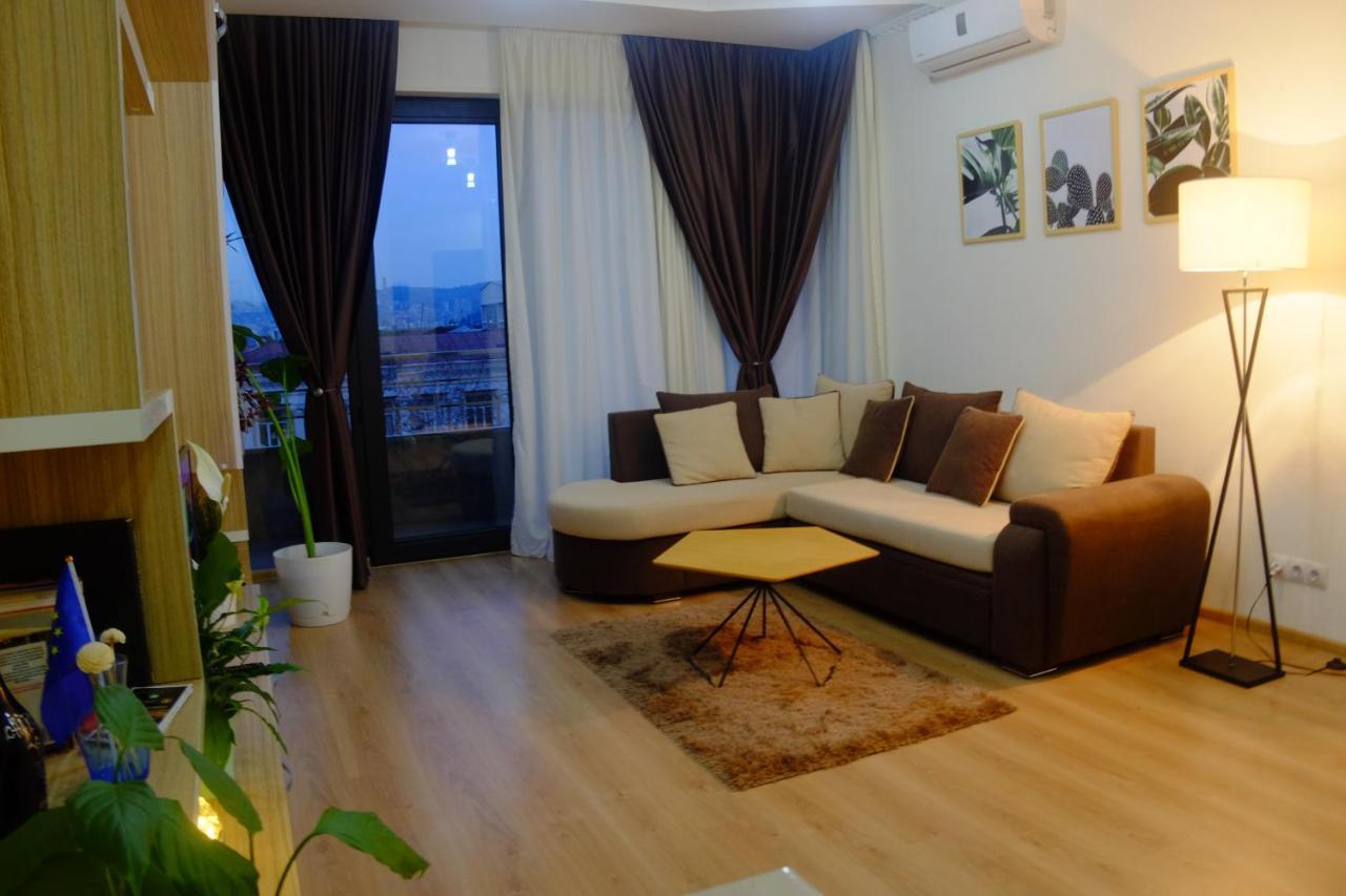 Ameri Plaza Green Apartments Tbilisi Ngoại thất bức ảnh