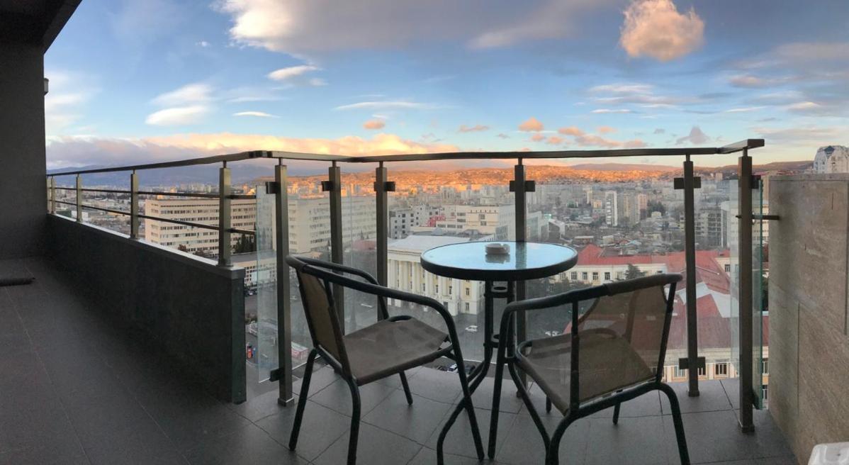 Ameri Plaza Green Apartments Tbilisi Ngoại thất bức ảnh