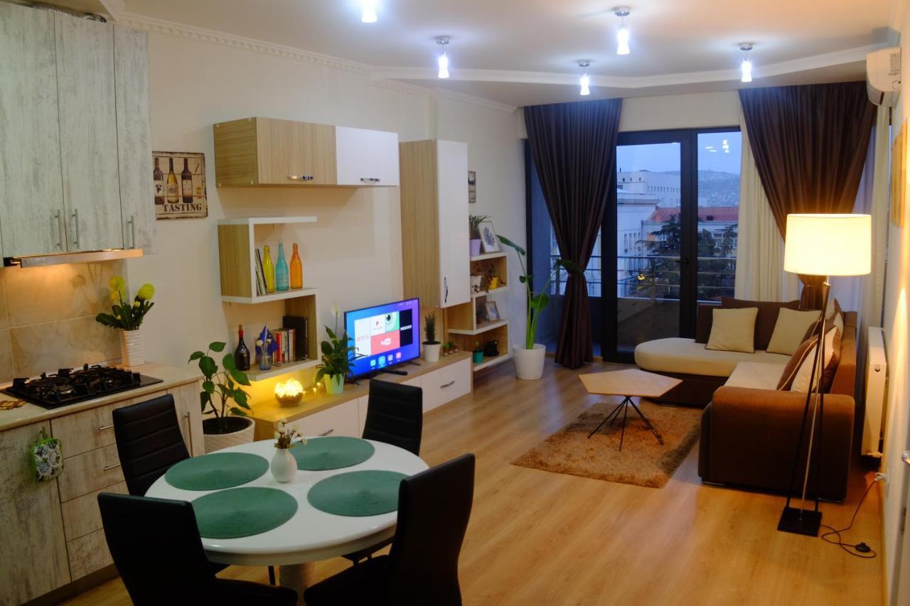 Ameri Plaza Green Apartments Tbilisi Ngoại thất bức ảnh