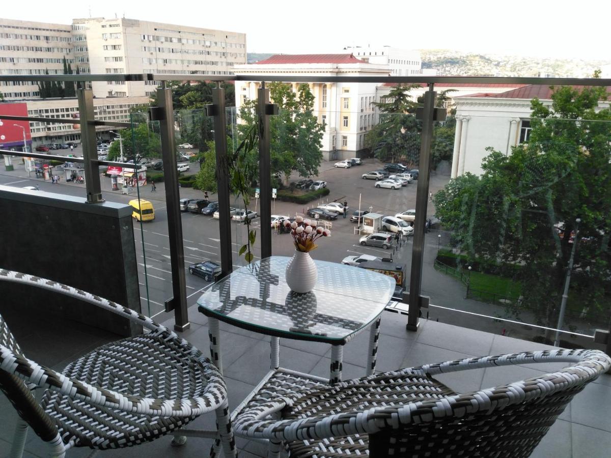 Ameri Plaza Green Apartments Tbilisi Ngoại thất bức ảnh
